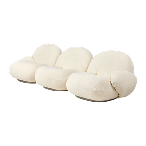 GUBI Pacha Sofa 3-seter Trukket i Karakorum 001 med Base i Perlegull