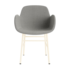 Normann Copenhagen Form Spisestuestol med Armlener Trukket Gruppe 2 Krem/stål