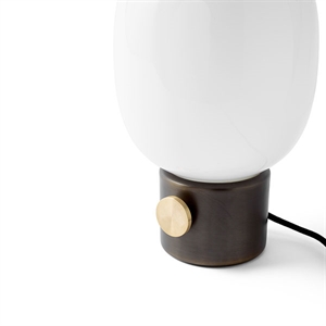 MENU JWDA Metallic Bordlampe i Polert Brun Messing MENU JWDA Metallic Bordlampe i Polert Brun Messing