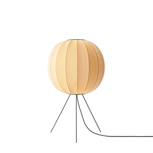 Lav Round Knit Wit Gulvlampe fra Made By Hand Fri Frakt! Made By Hand Knit Wit Round Taklampe Sort Ø45 Fri Frakt!