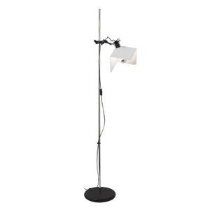 Stilnovo Triedro Gulvlampe Sort