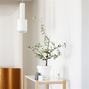 artek Hand Grenade A110 Taklampe Hvit artek Hand Grenade A110 Taklampe Hvit & Messing