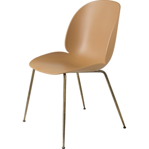 GUBI Beetle Spisestol Konisk Base Antikk Messing/Amber