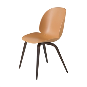 GUBI Beetle Spisestol Trebase Røkt Brun Matt/ Amber