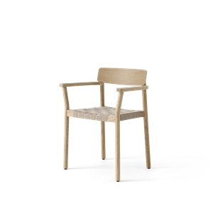 &Tradition Betty TK9 Spisestol med Armlener Eik/naturfarget