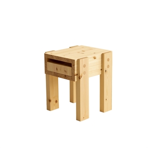 Vaarnii 003 Stilter Sidebord Furu
