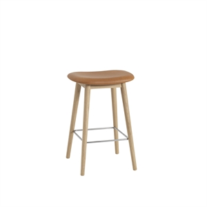 Muuto Fiber Barkrakk med Base Skinntrukket Cognac/Eik H66 cm