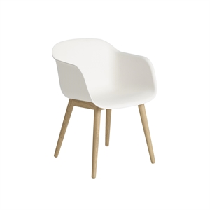 Muuto Fiber Spisestol med Armlener og Base Hvit/eik
