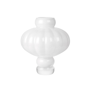 Louise Roe Ballong 03 Vase Opal