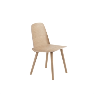 Muuto Nerd Spisestuestol Eik