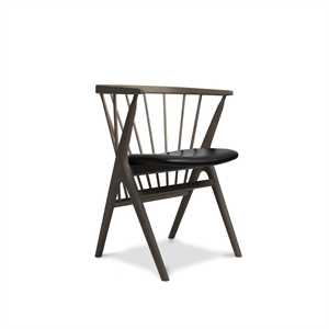 Sibast Furniture No 8 Spisestuestol Mørkoljet Eik og Sort Skinn